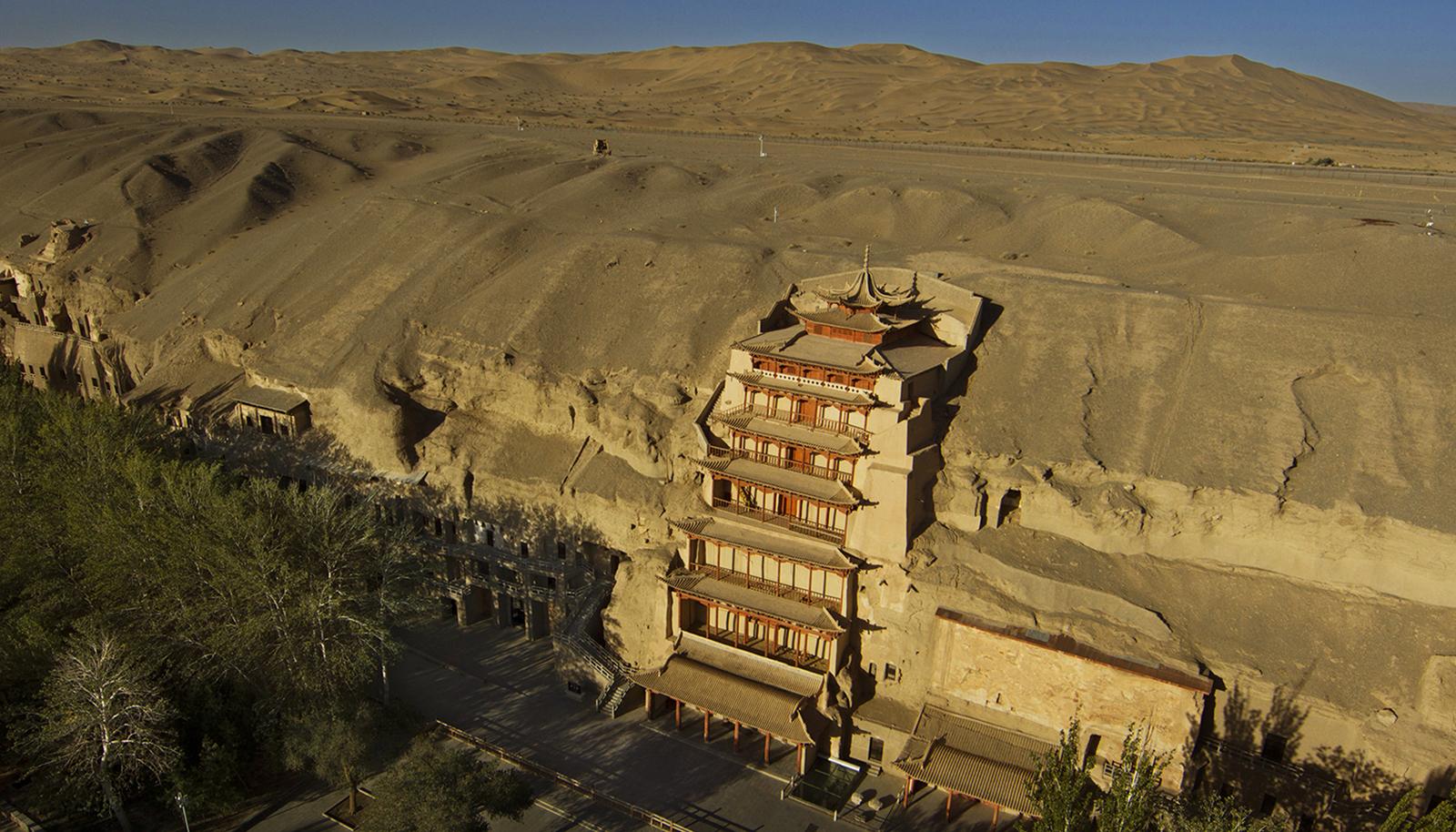 甘肃探秘，古老西部的魅力之旅